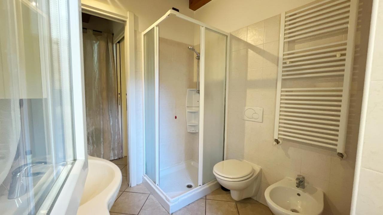 Appartamento La Casa Di Gio - Affitti Brevi Italia Lecco Esterno foto